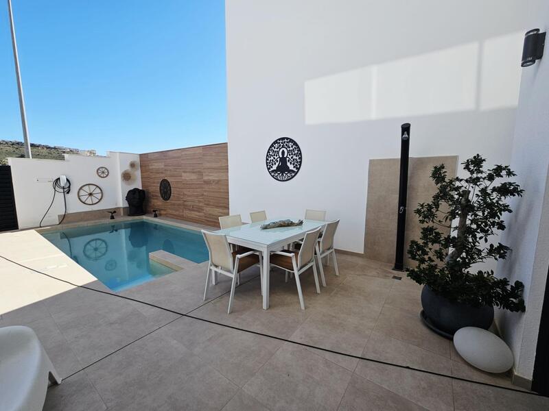 3 slaapkamer Villa Te koop