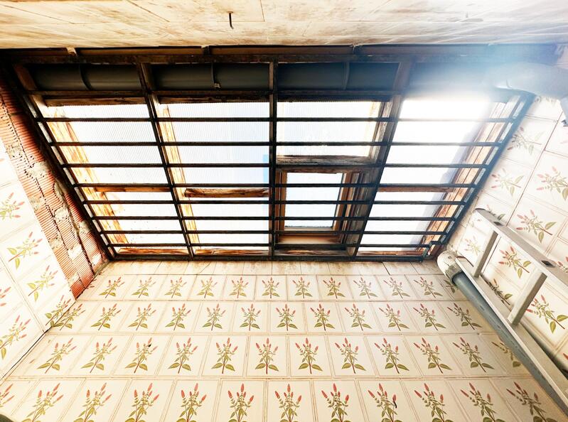 2 slaapkamer Gezinswoning Te koop