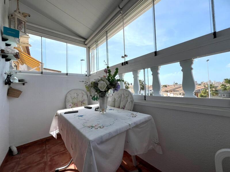 2 slaapkamer Villa Te koop 2 slaapkamer Villa Te koop
