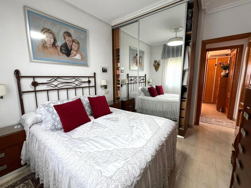 2 slaapkamer Villa Te koop 2 slaapkamer Villa Te koop
