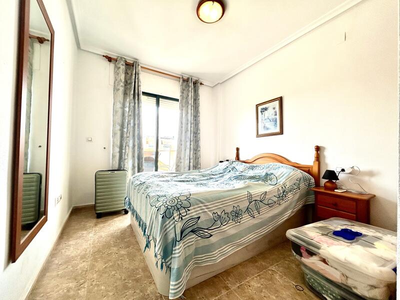 2 slaapkamer Appartement Te koop 2 slaapkamer Appartement Te koop