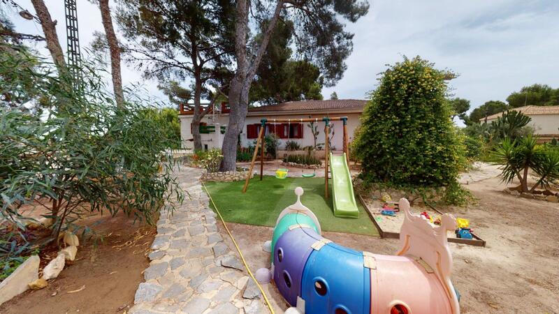 6 Schlafzimmer Villa zu verkaufen 6 Schlafzimmer Villa zu verkaufen