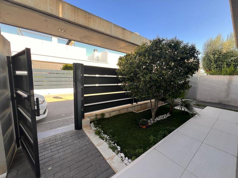 3 slaapkamer Villa Te koop