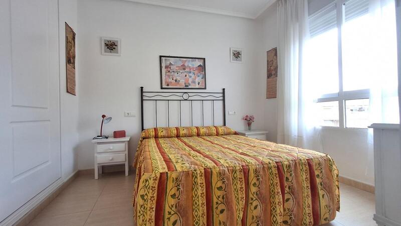 2 slaapkamer Appartement Te koop 2 slaapkamer Appartement Te koop