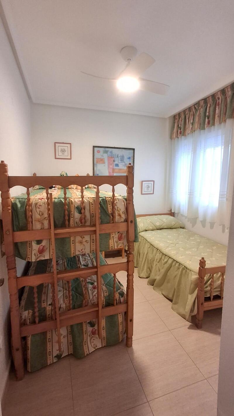 2 slaapkamer Appartement Te koop 2 slaapkamer Appartement Te koop