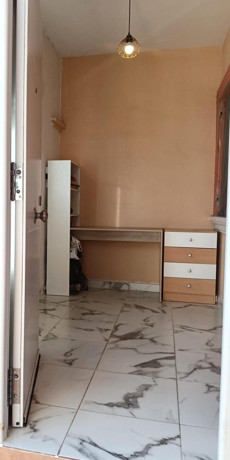 4 Cuarto Adosado en venta