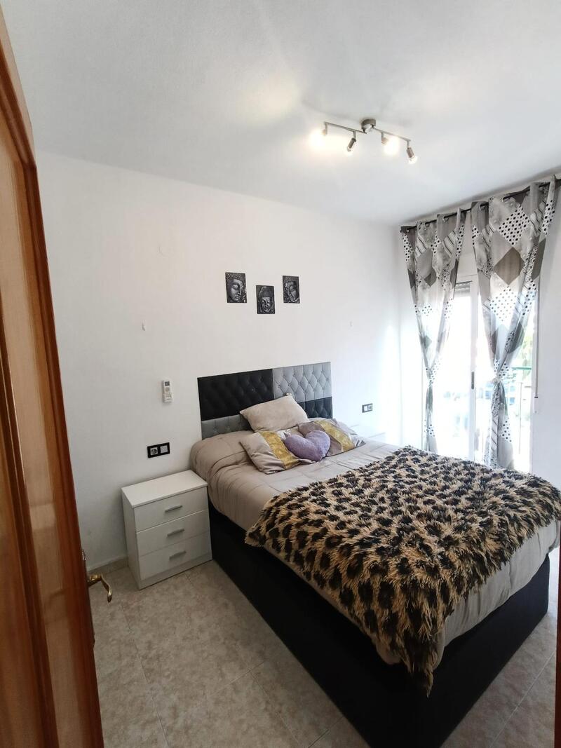 4 Cuarto Adosado en venta