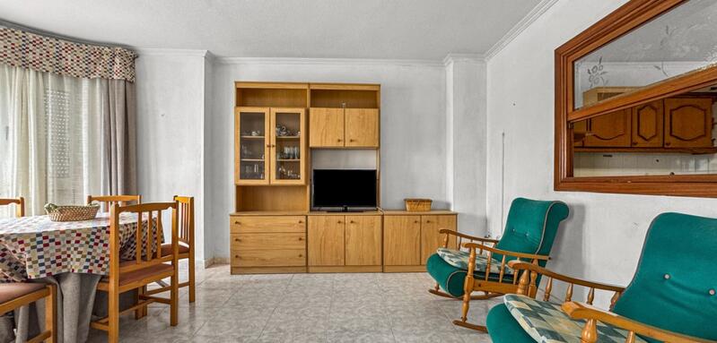 3 bedroom Apartment for sale