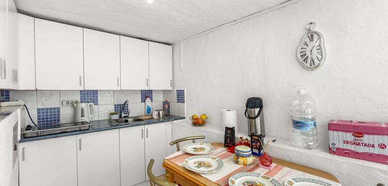 2 bedroom Townhouse for sale