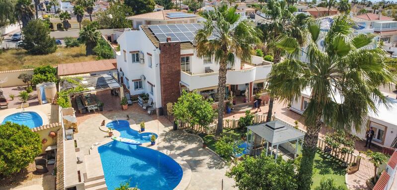 Villa en venta en Ciudad Quesada, Alicante