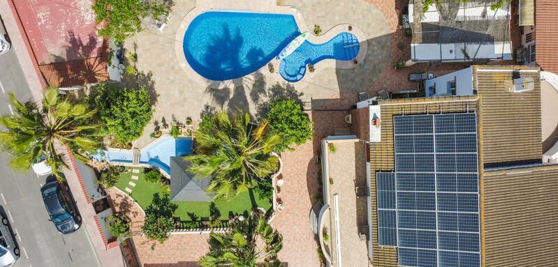 7 Cuarto Villa en venta