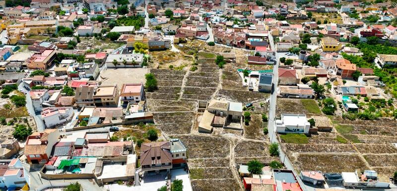 7 Cuarto Local Comercial en venta