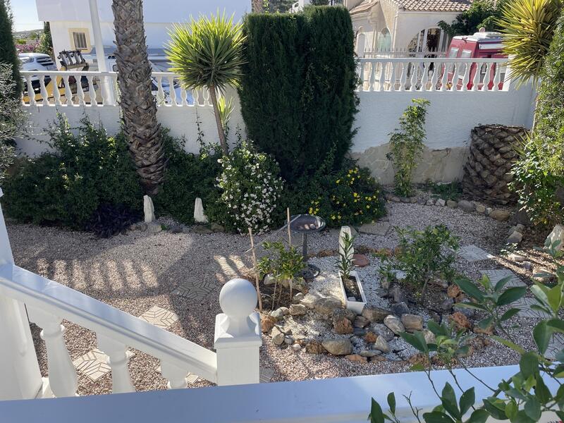 2 Cuarto Villa en venta