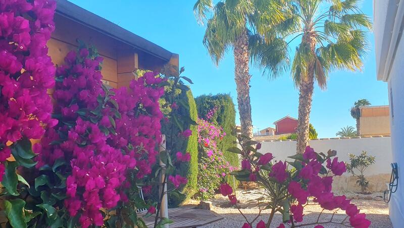 2 Cuarto Villa en venta