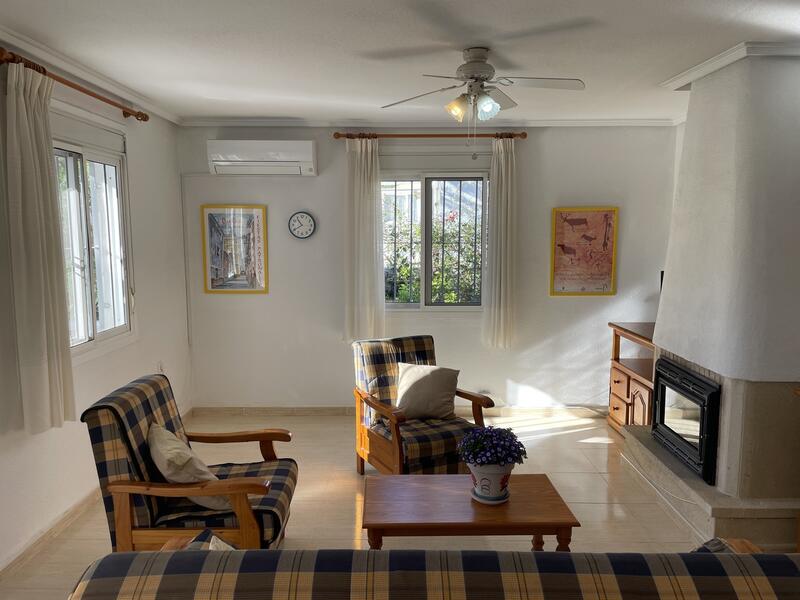 2 Cuarto Villa en venta