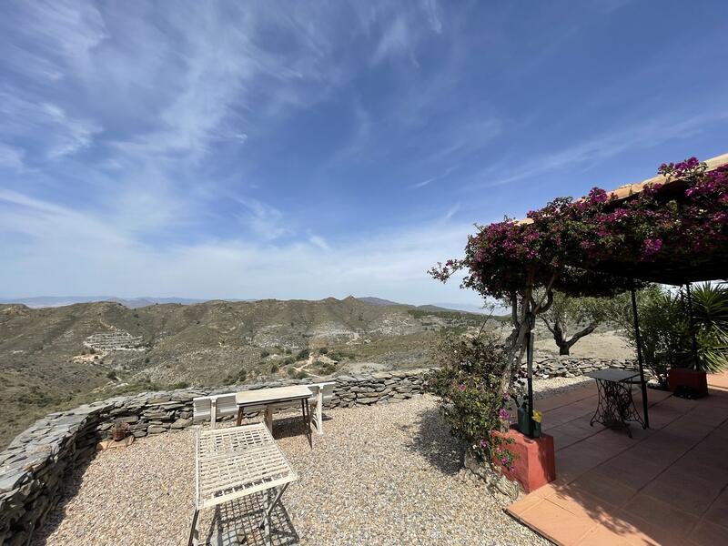 4 Cuarto Casa de Campo en venta