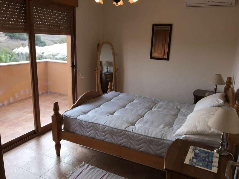 5 Cuarto Casa de Campo en venta