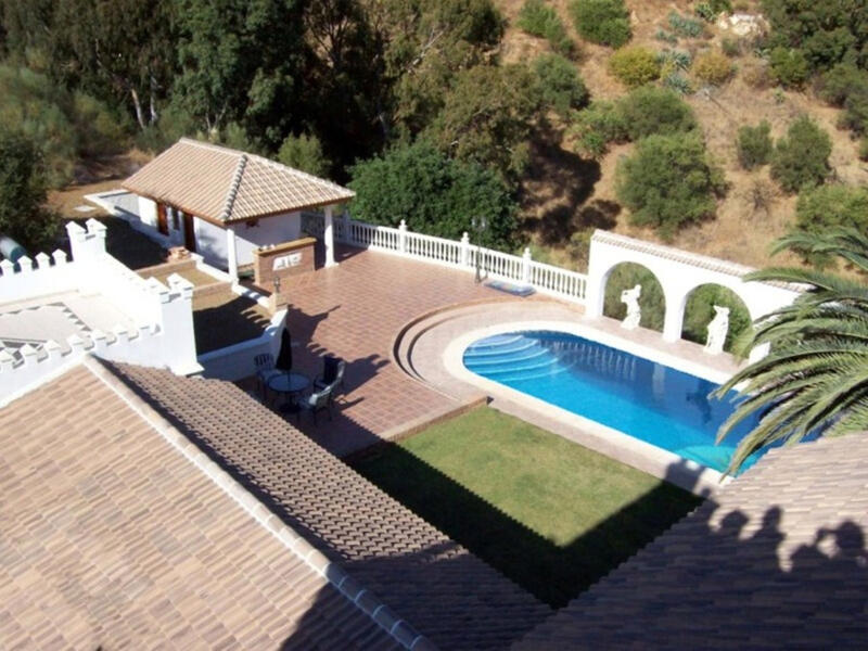 7 Cuarto Villa en venta