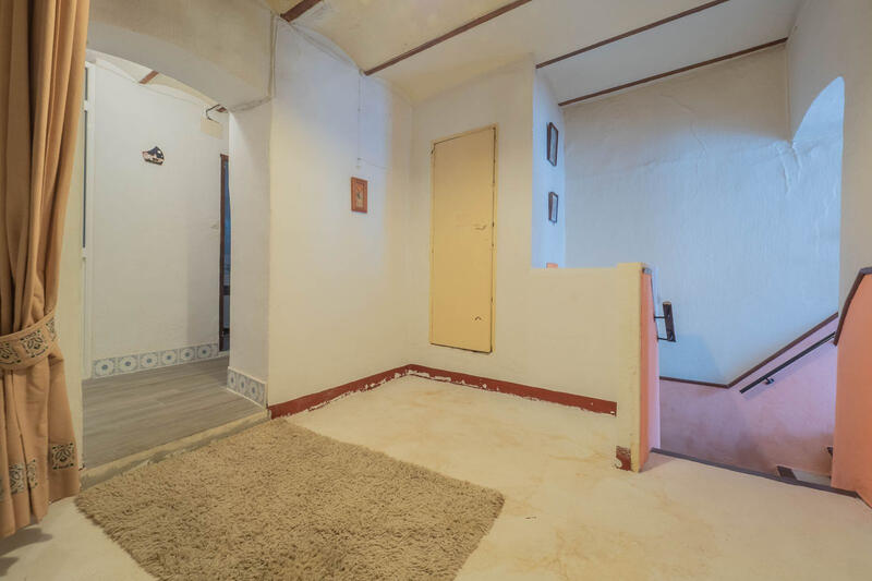 5 bedroom Townhouse for sale 5 bedroom Townhouse for sale