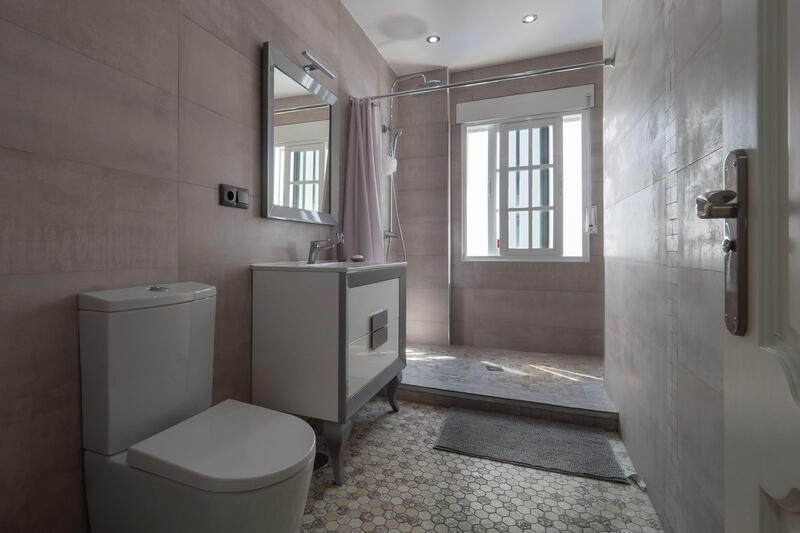 6 bedroom Townhouse for sale 6 bedroom Townhouse for sale