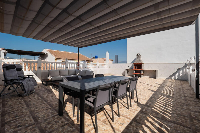 6 bedroom Townhouse for sale 6 bedroom Townhouse for sale