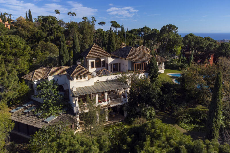 8 Cuarto Villa en venta