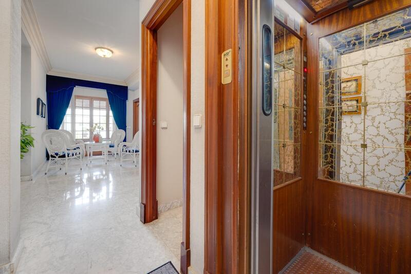 12 bedroom Country House for sale