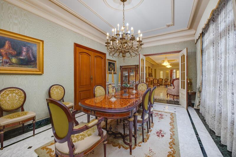 12 bedroom Country House for sale