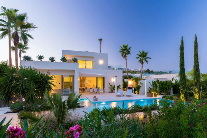 Villa en venta en San Miguel de Salinas, Alicante