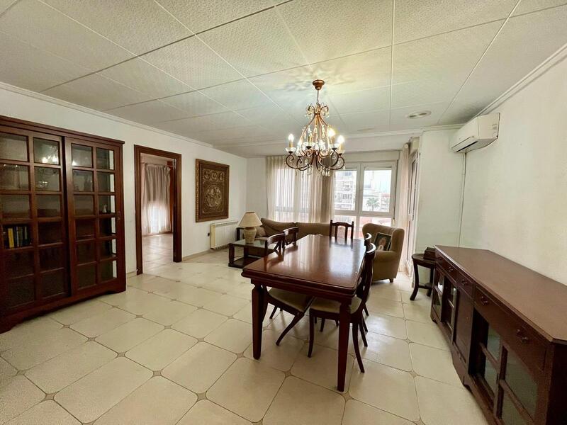 4 chambre Appartement à vendre