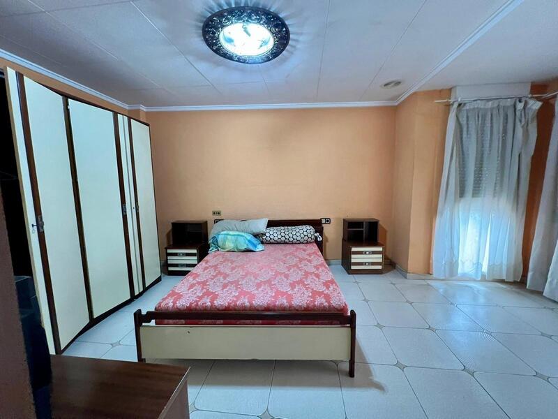 4 chambre Appartement à vendre