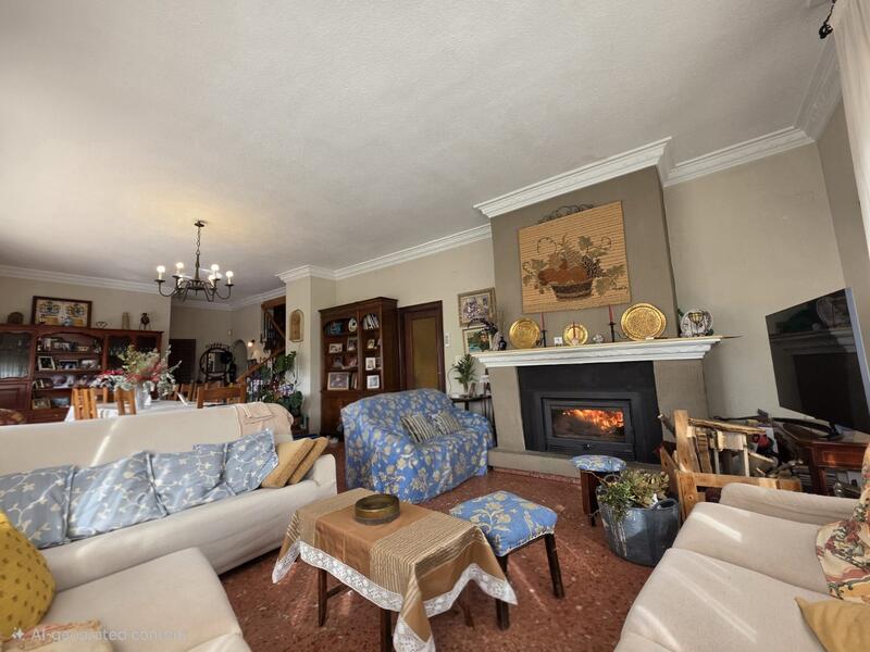 6 Cuarto Villa en venta