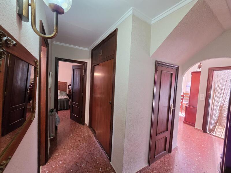 6 Cuarto Villa en venta