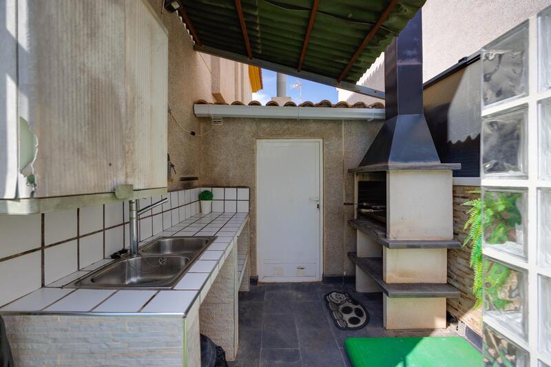 3 Cuarto Villa en venta