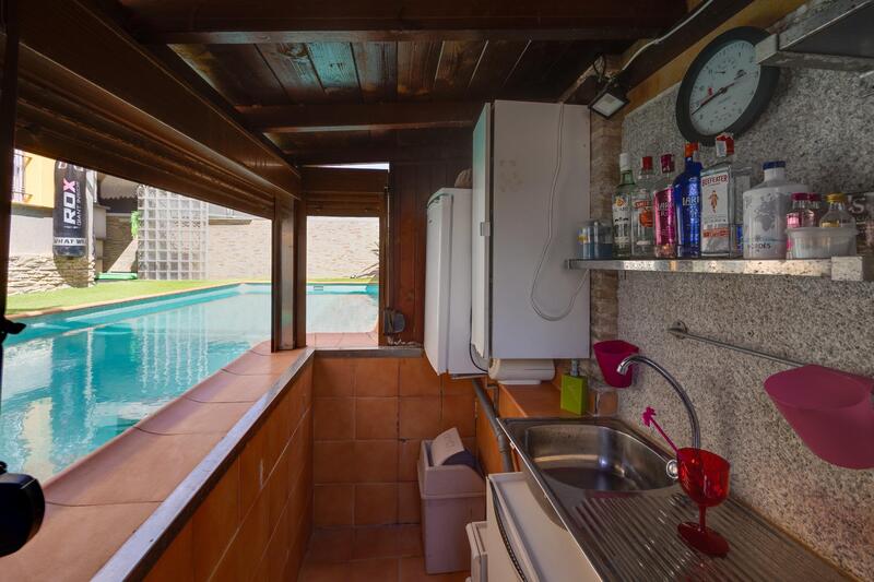 3 Cuarto Villa en venta