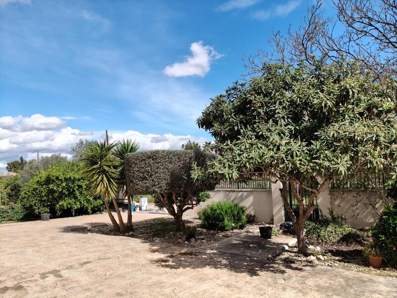 6 bedroom Country House for sale 6 bedroom Country House for sale