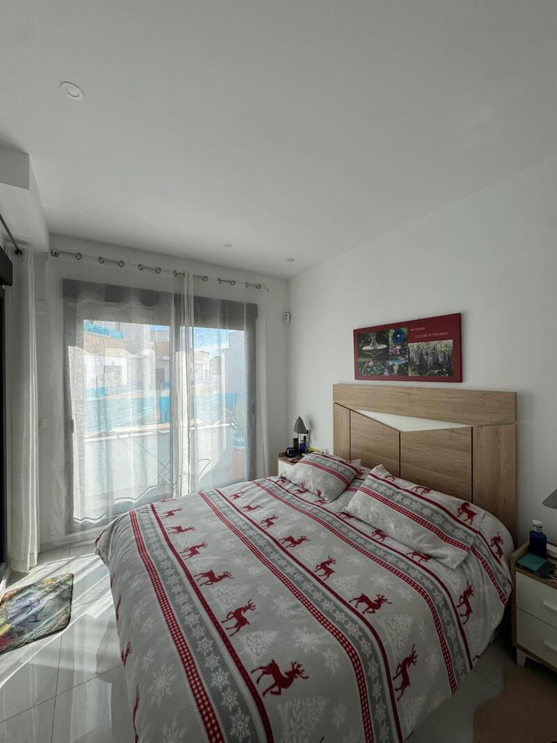 3 Cuarto Adosado en venta