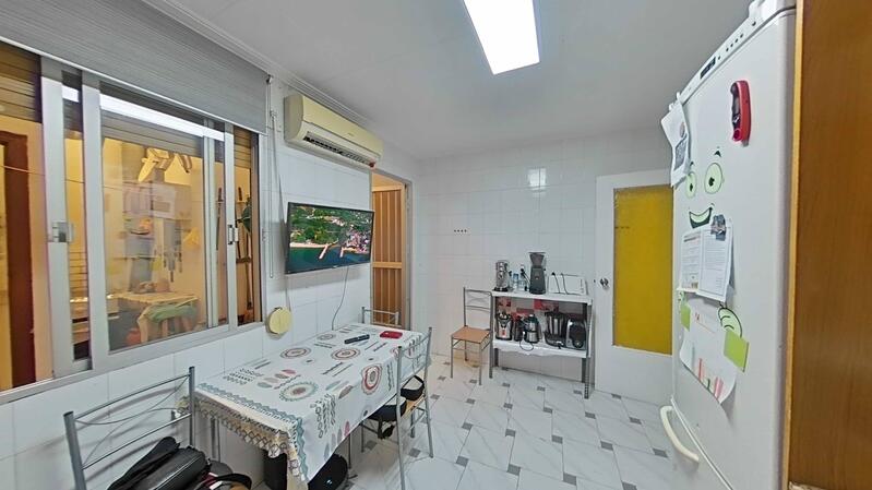 3 bedroom Apartment for sale