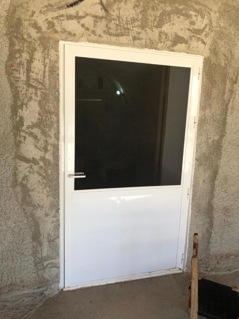 2 Schlafzimmer Landhaus zu verkaufen
