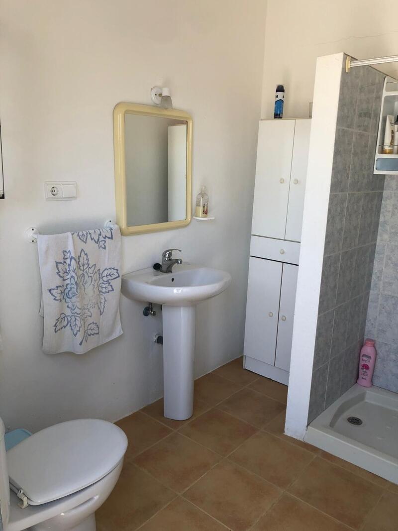 2 Schlafzimmer Landhaus zu verkaufen