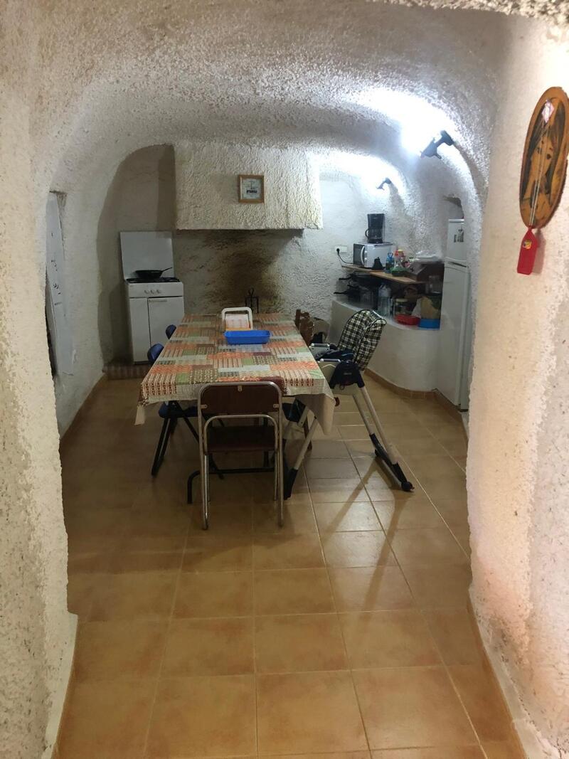 2 Schlafzimmer Landhaus zu verkaufen