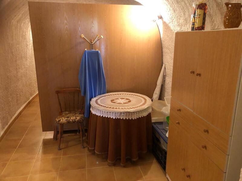 2 Schlafzimmer Landhaus zu verkaufen