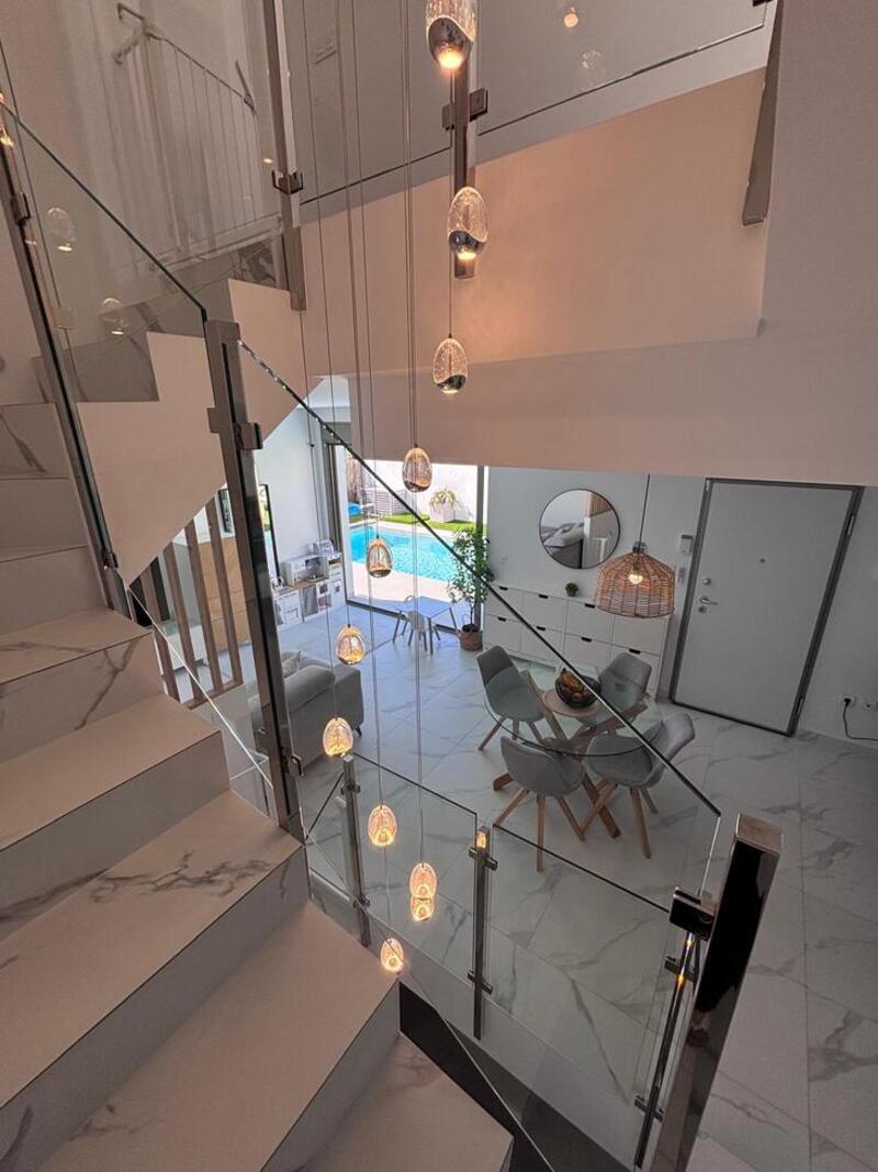 5 soverom Villa til salgs 5 soverom Villa til salgs