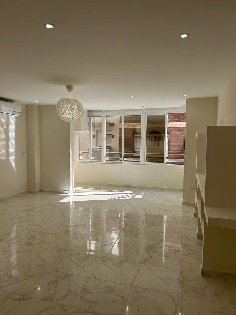 3 soverom Leilighet til salgs i Torrevieja, Alicante