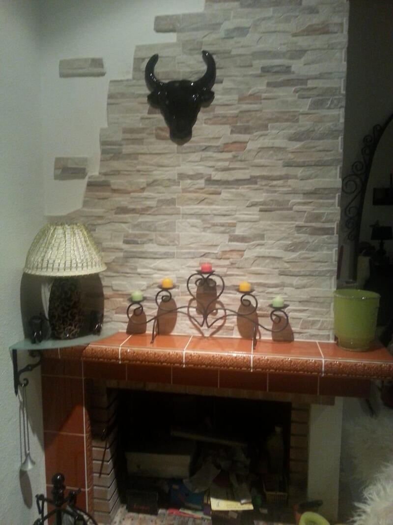 2 slaapkamer Gezinswoning Te koop