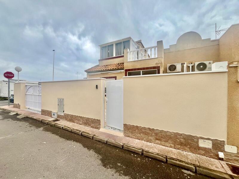 3 Cuarto Villa en venta