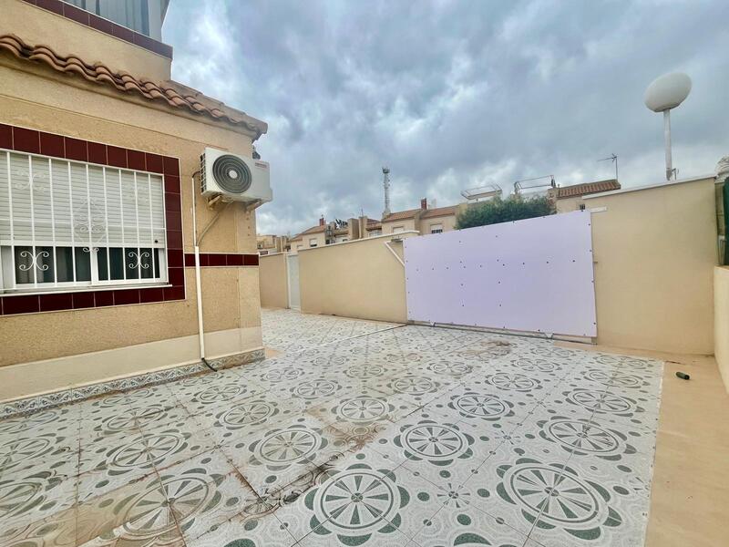 3 Cuarto Villa en venta