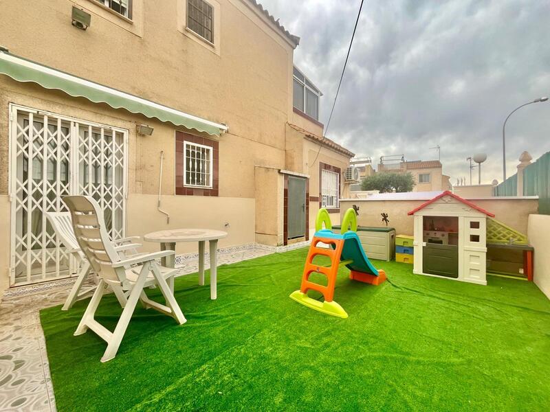 3 Cuarto Villa en venta