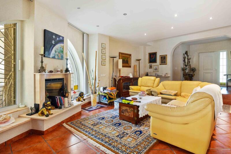 3 chambre Villa à vendre 3 chambre Villa à vendre