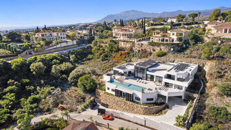 Villa à vendre dans Estepona, Málaga